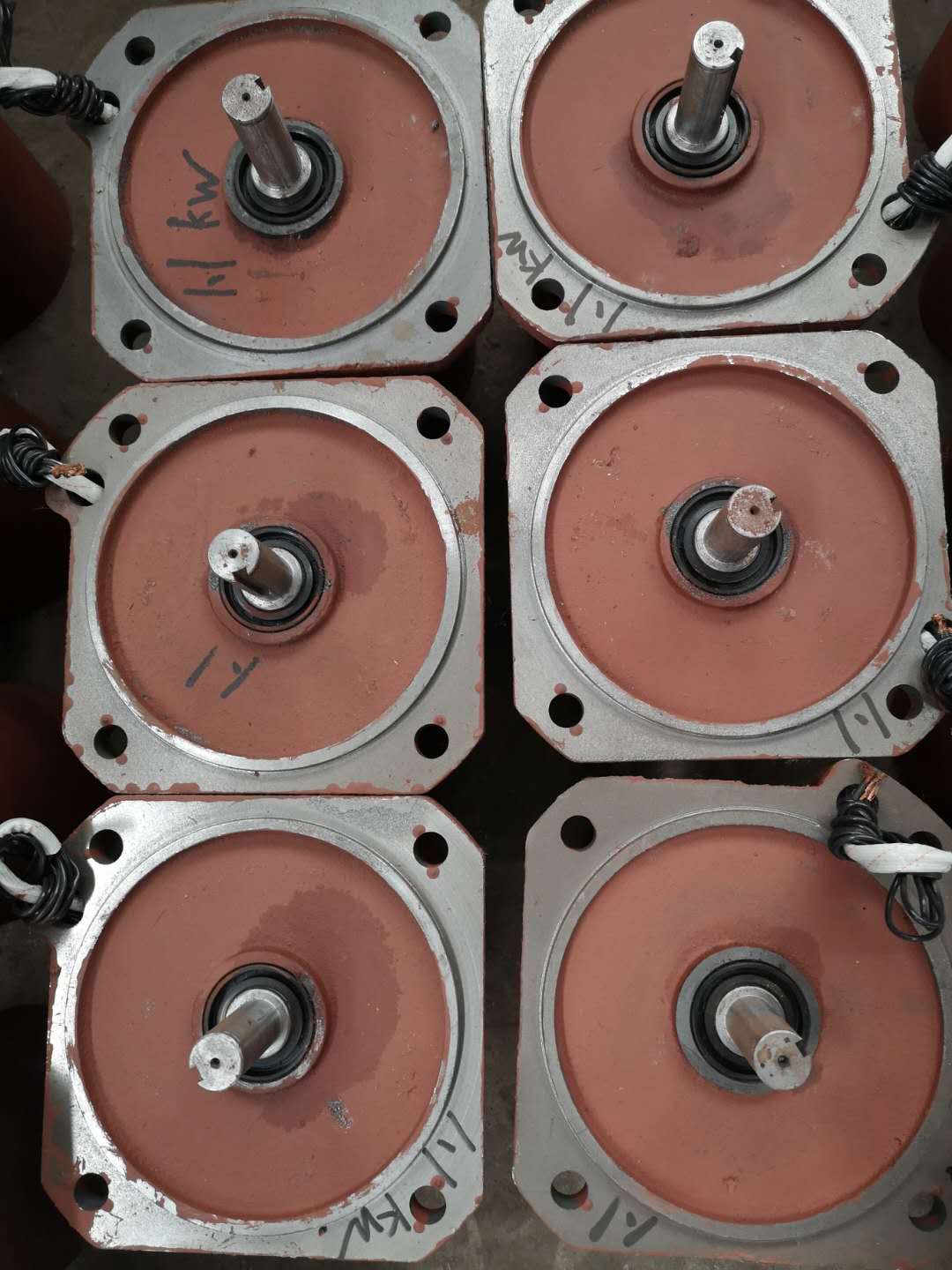 泵阀电动机YDF-WF232-4 1.1KW图2